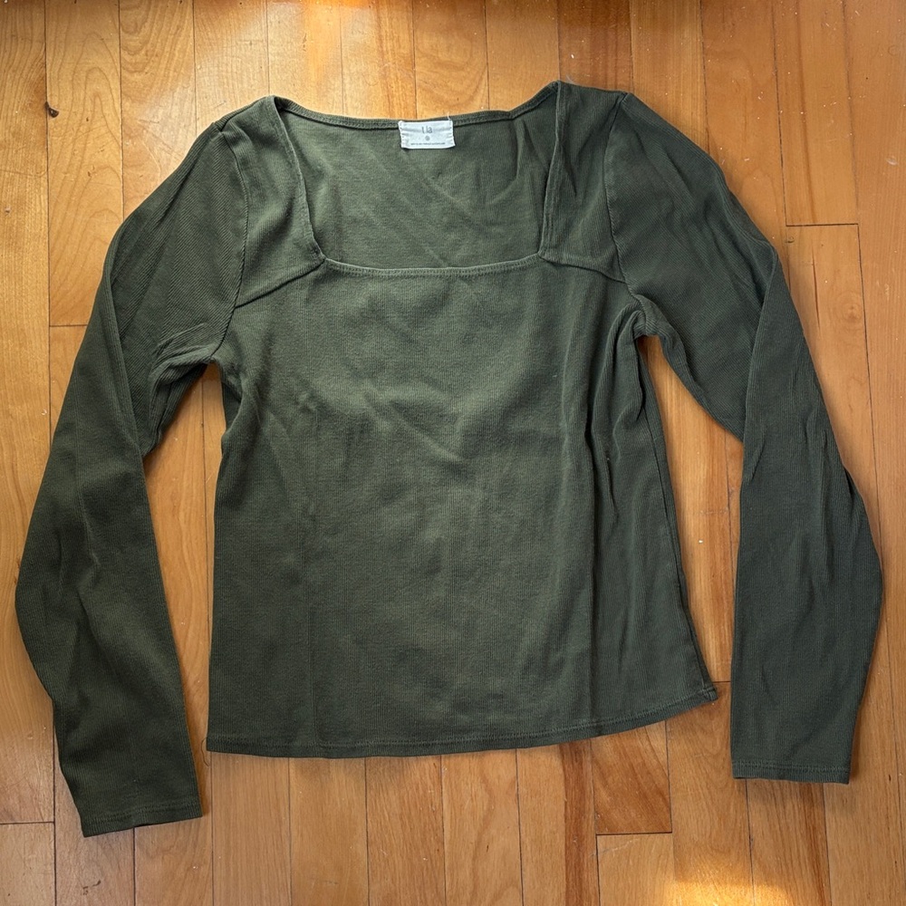 T.La Forest Green Long Sleeve Top (Anthropologie)